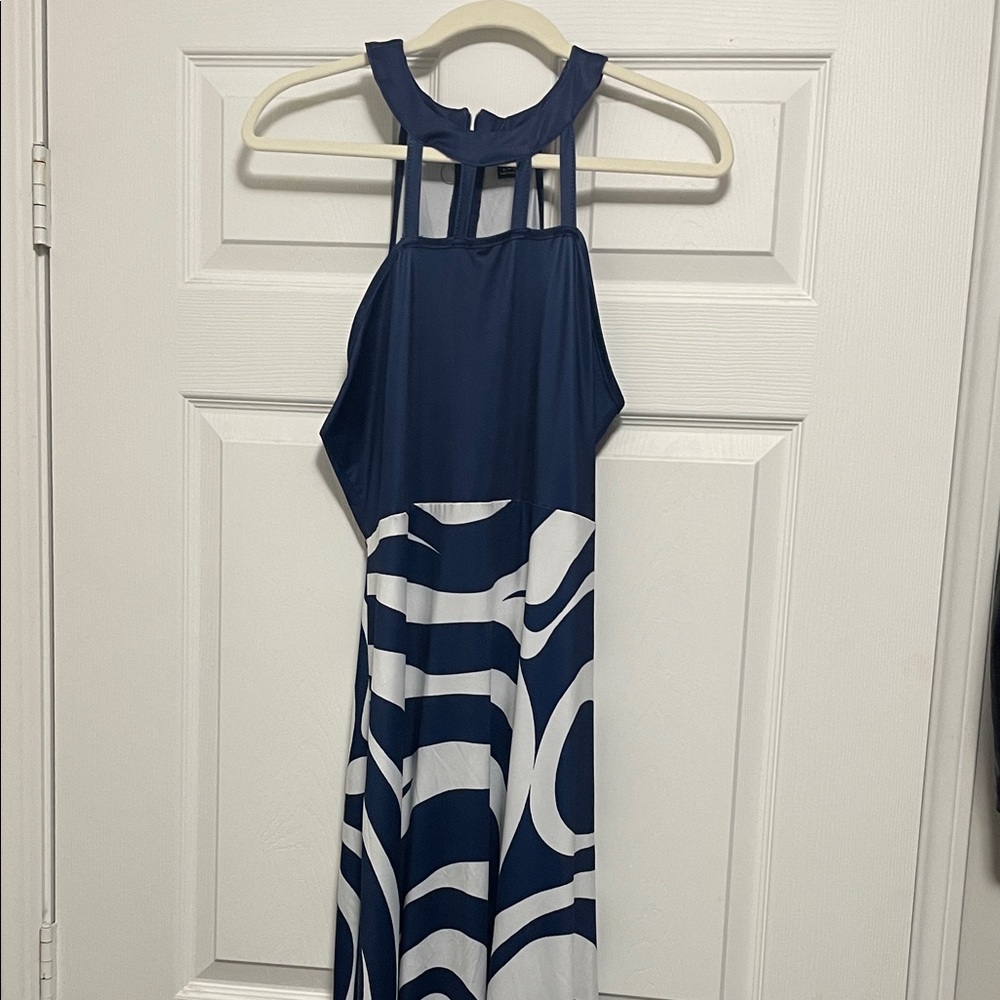 SHEIN Navy and White Geometric Maxi Dress, XL Flowy, Stretchy Sexy EUC